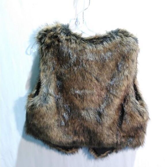 Elevenses Nauterre Faux fur vest NWT - Picture 5 of 11